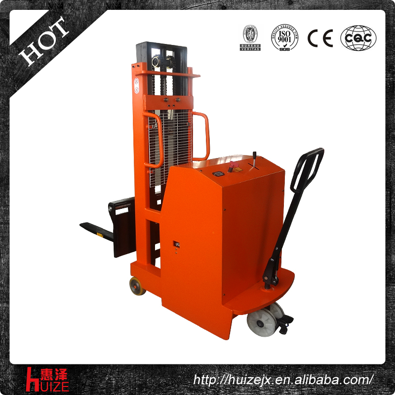 配重式堆高車(chē) 配重式堆高車(chē)