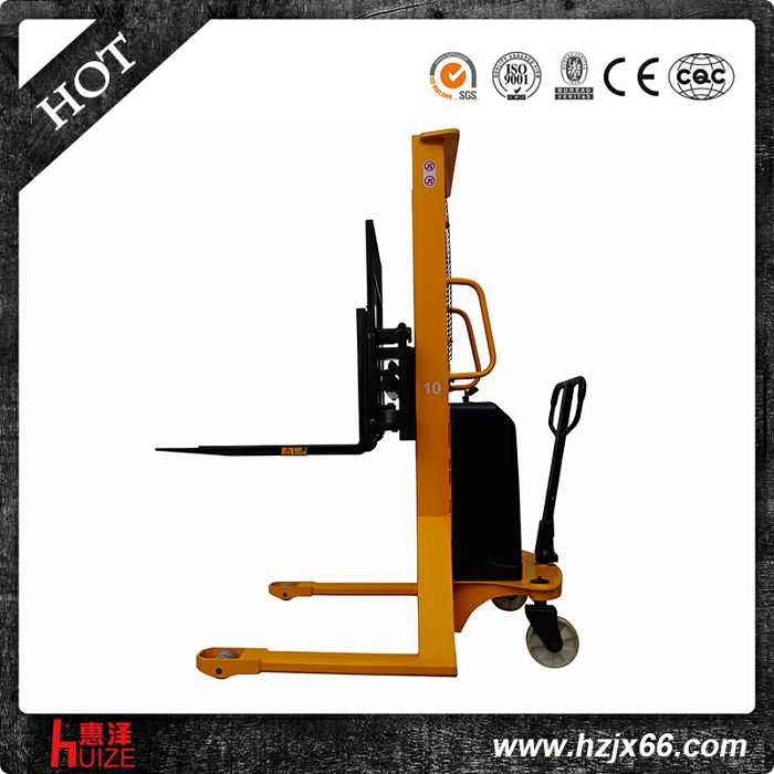 半電動(dòng)堆高車(貨叉?zhèn)纫剖? 半電動(dòng)堆高車(貨叉?zhèn)纫剖?